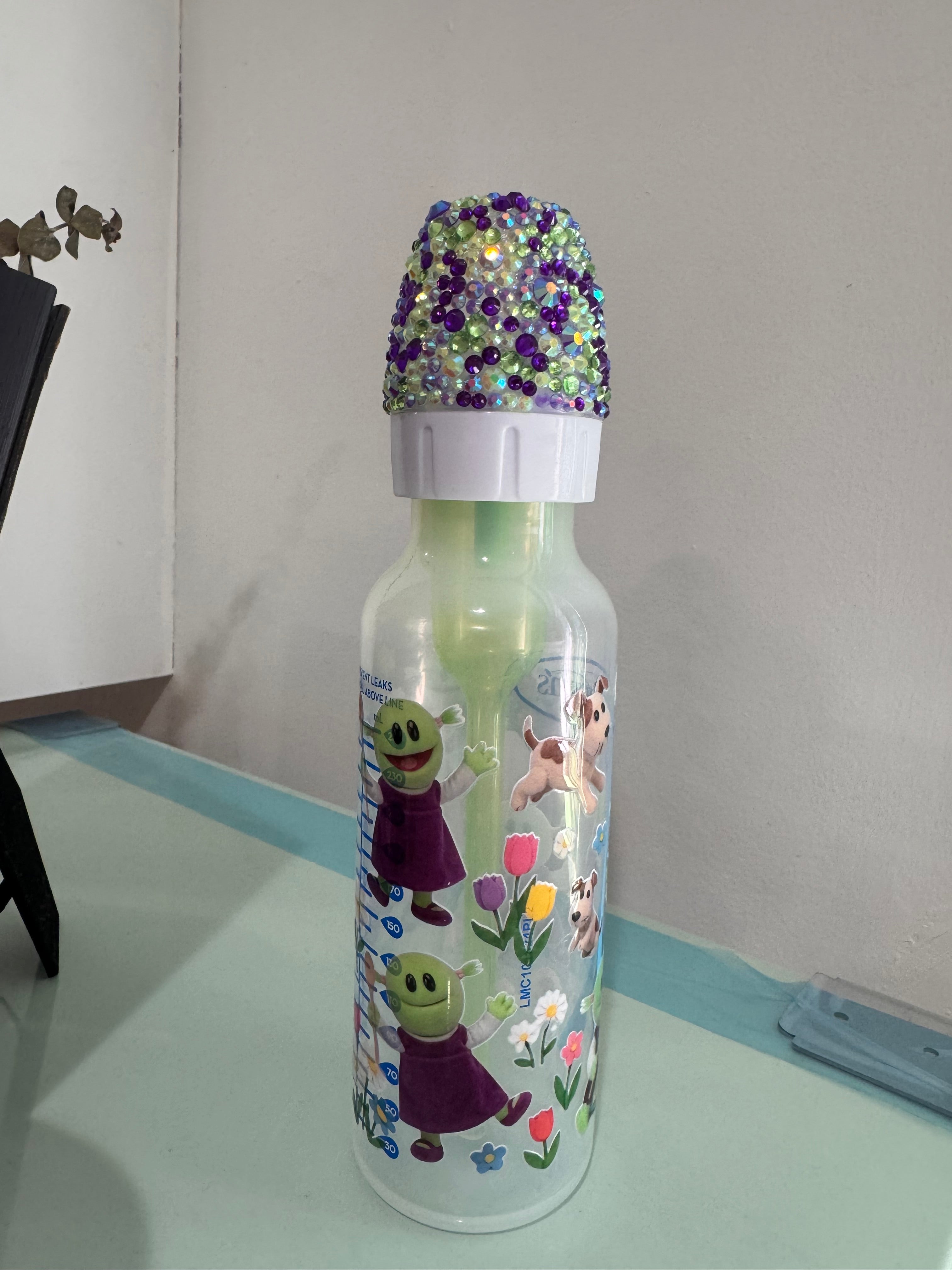 Green Puppet Bottle 💚