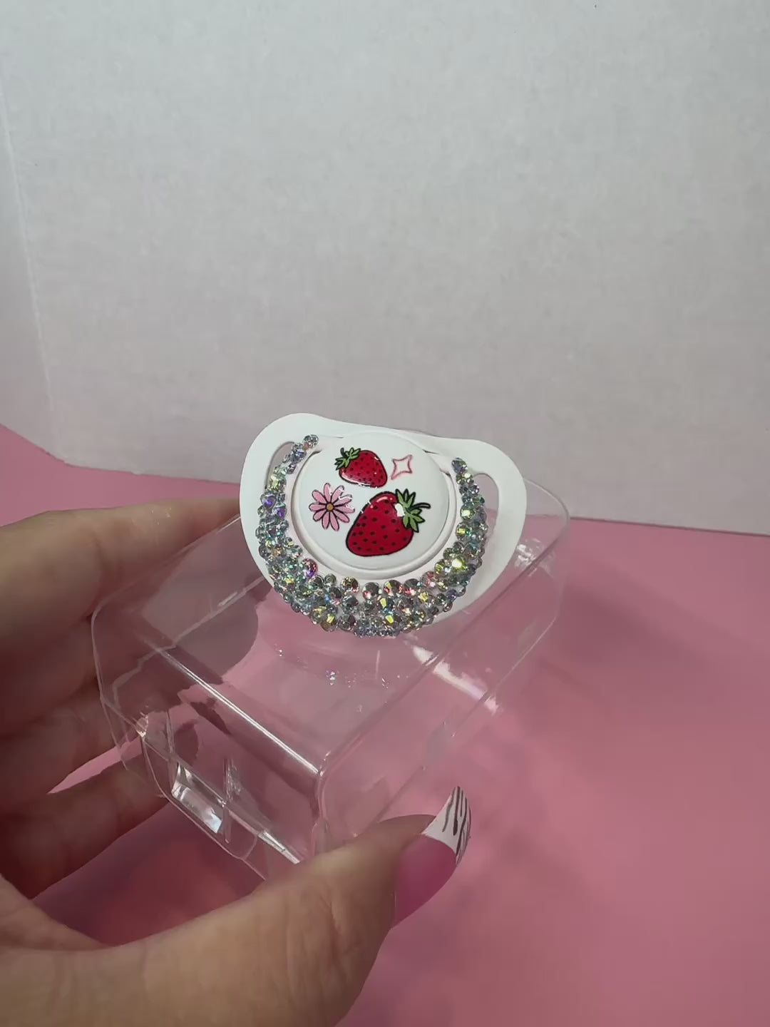 Strawberry 🍓 Paci