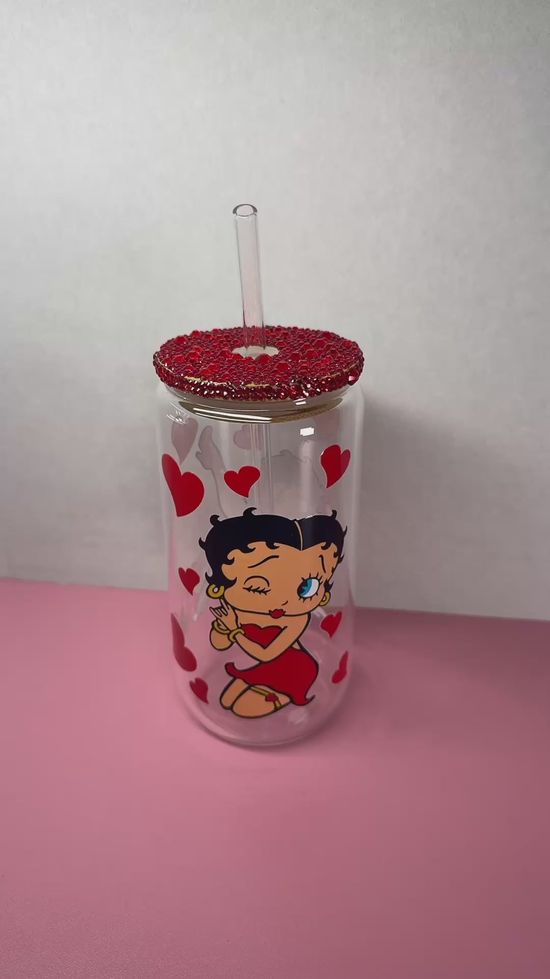 Dollface glass tumbler